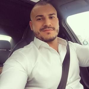 Meet your Posher, Gerard